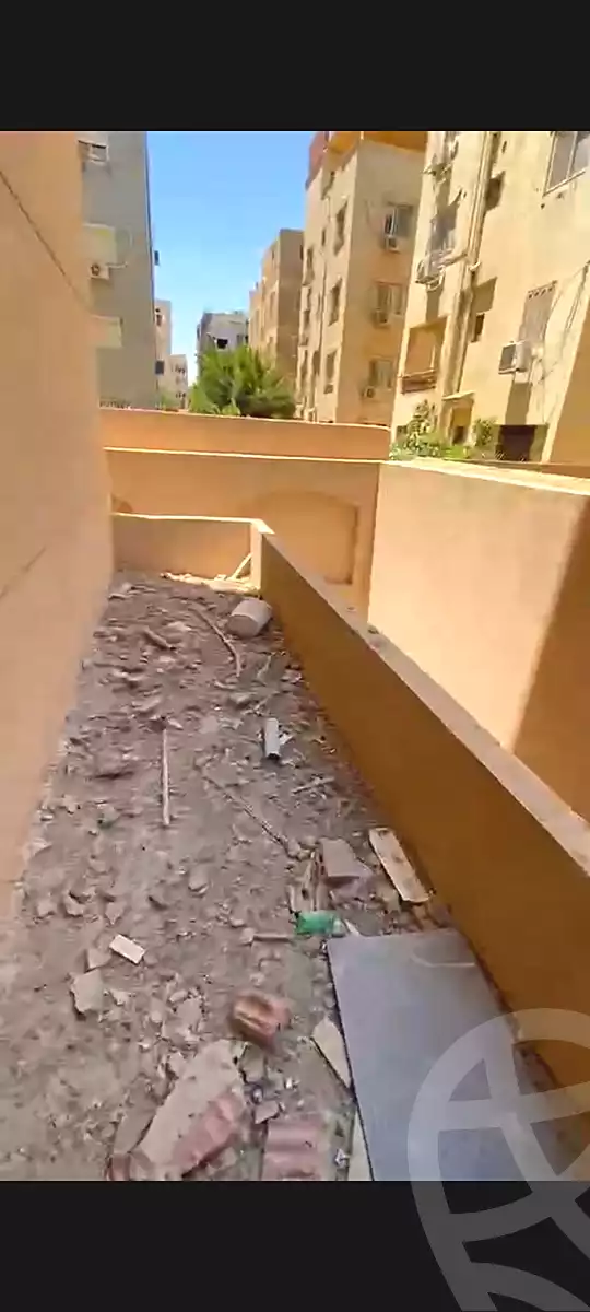 https://aqarmap.com.eg/en/listing/7136083-for-sale-cairo-new-cairo-south-investors-zizinia-st