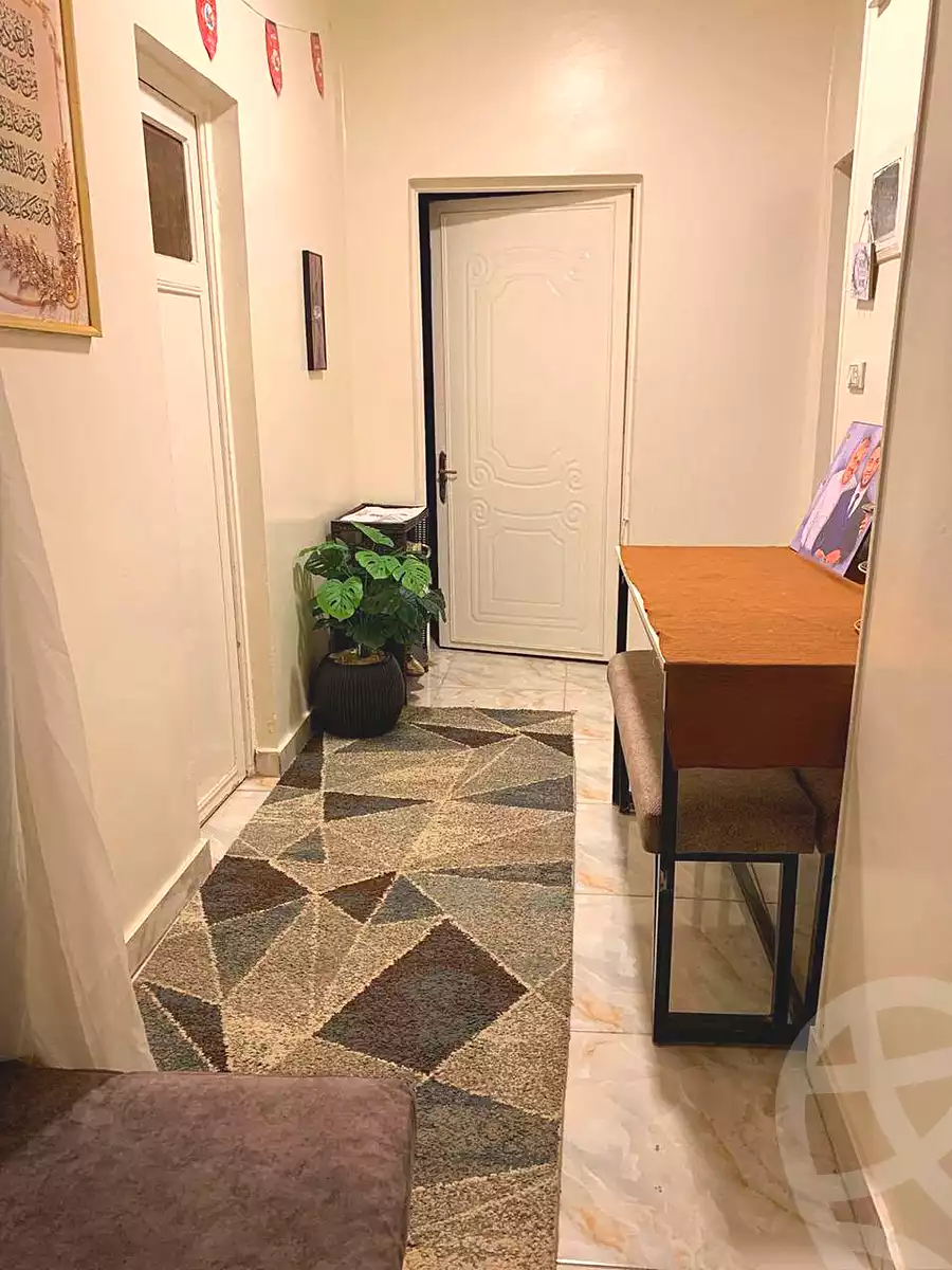 https://aqarmap.com.eg/en/listing/7136129-for-sale-cairo-helwan-helwan-el-sharkeya-ryad-pasha-st