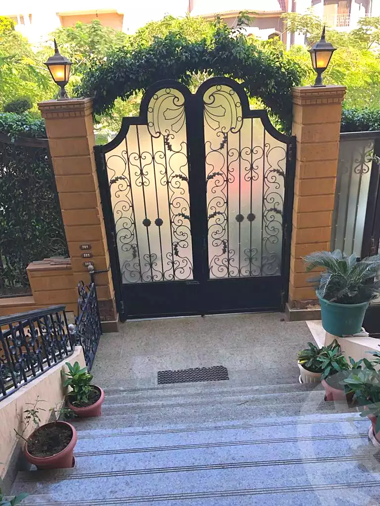 https://aqarmap.com.eg/ar/listing/7136268-for-sale-cairo-new-cairo-el-narges-el-narges-2-pilot-halawany-st