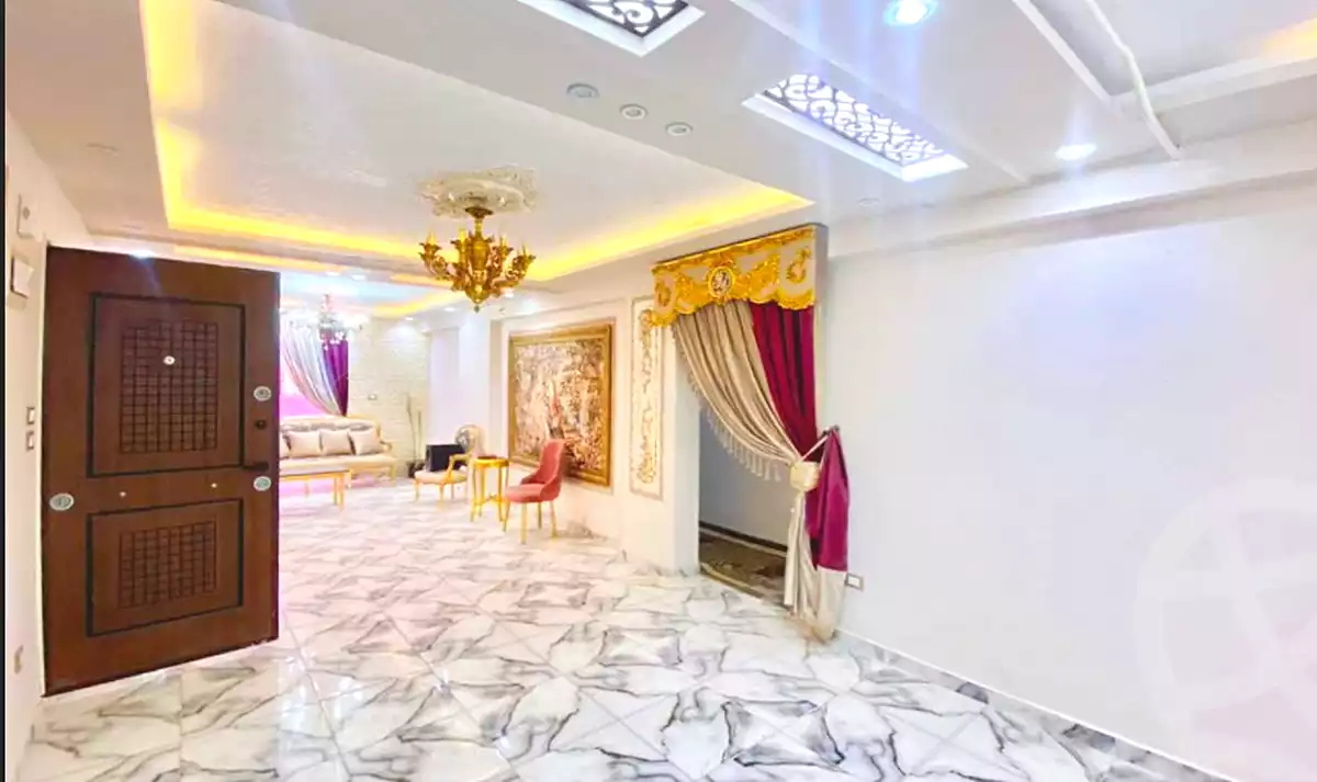 https://aqarmap.com.eg/en/listing/7136781-for-sale-alexandria-moharram-bey-kanal-al-mahmoudeya-al-bahri-st