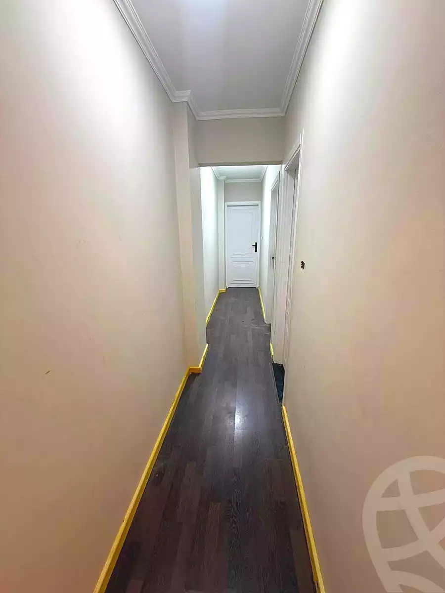 https://aqarmap.com.eg/en/listing/7136952-for-sale-cairo-helwan-helwan-el-sharkeya-khesro-basha-st