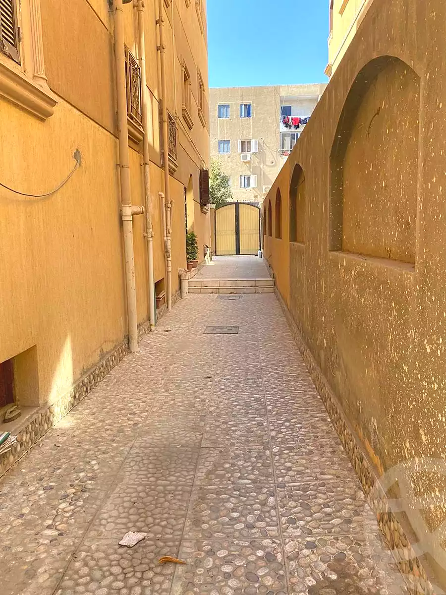 https://aqarmap.com.eg/ar/listing/7137198-for-sale-cairo-el-sheikh-zayed-city-el-hay-elthaleth-lhy-lthlth