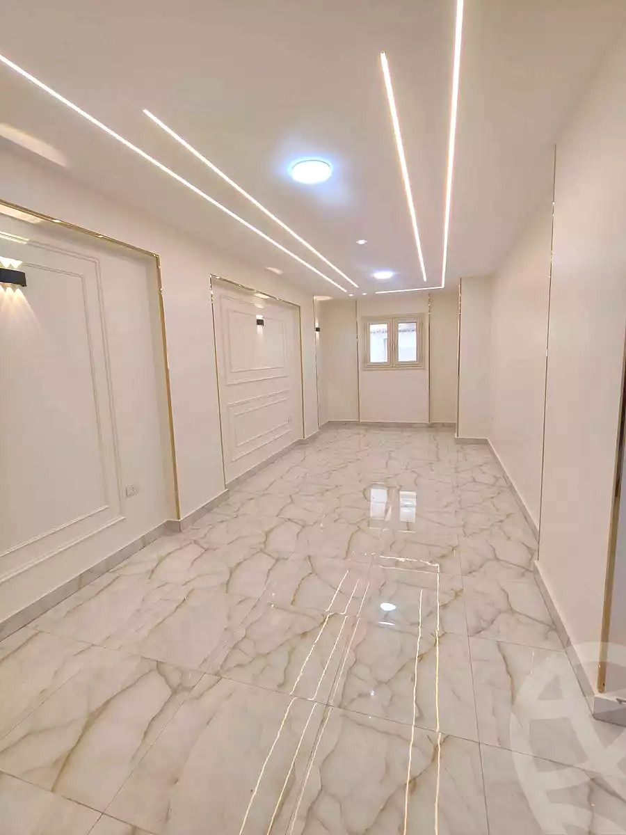https://aqarmap.com.eg/ar/listing/7137429-for-sale-alexandria-sydy-bshr-sydy-bshr-bhry-khalil-hamada-st