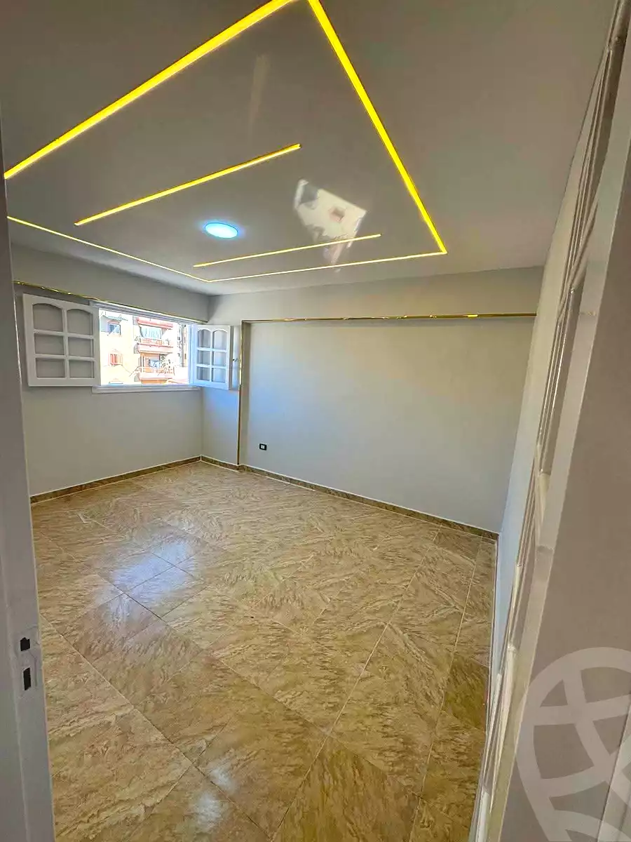https://aqarmap.com.eg/ar/listing/7137529-for-sale-alexandria-miami-45-street