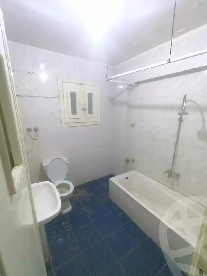 https://aqarmap.com.eg/en/listing/7137579-for-rent-alexandria-al-agamy-el-kilo-21