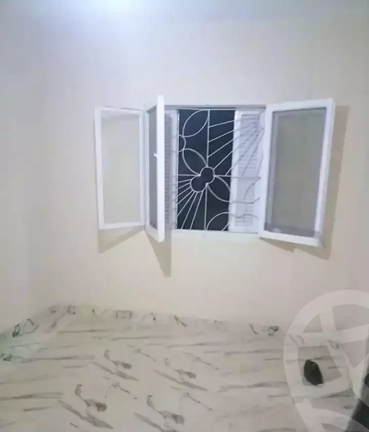 https://aqarmap.com.eg/en/listing/7137973-for-rent-alexandria-al-agamy-lbytsh