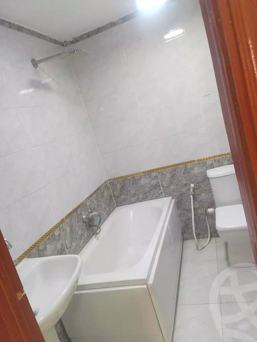https://aqarmap.com.eg/en/listing/7138099-for-rent-cairo-helwan-mnshy-yn-hlwn-mansour-st