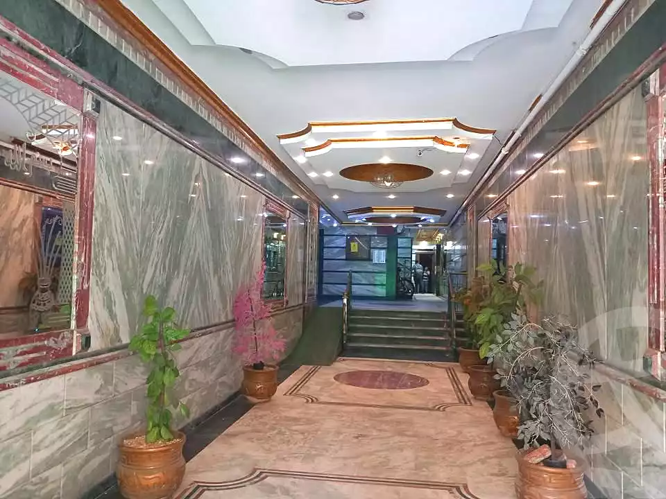 https://aqarmap.com.eg/en/listing/7138414-for-sale-cairo-el-sayyeda-zeinab-port-said-st