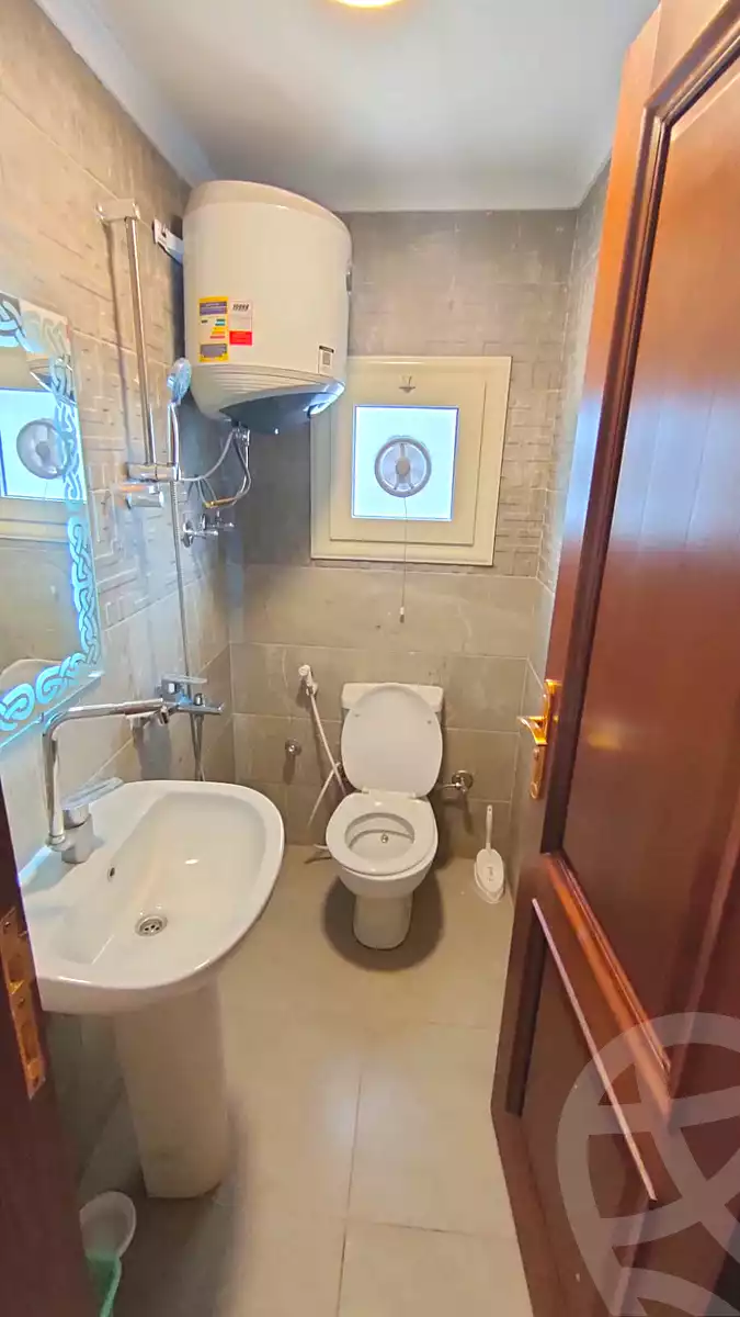 https://aqarmap.com.eg/ar/listing/7138568-for-rent-cairo-el-mohandesen-shareaa-ahmed-orabi