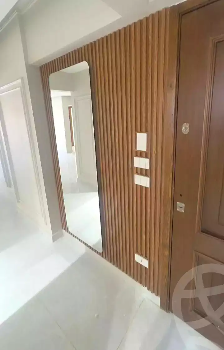 https://aqarmap.com.eg/en/listing/7138592-for-rent-alexandria-lsywf-gamila-city-compound