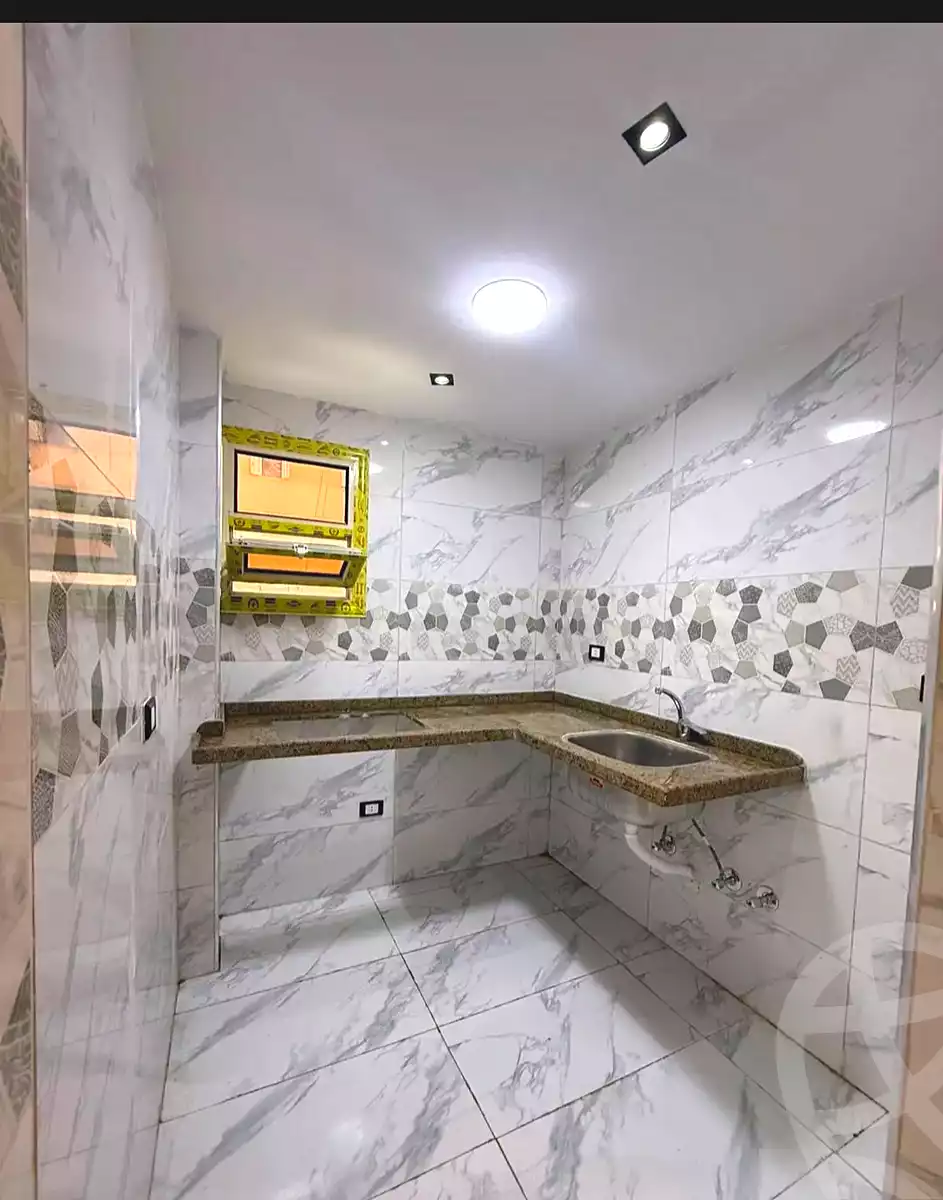 https://aqarmap.com.eg/ar/listing/7138594-for-sale-alexandria-sydy-bshr-sydy-bshr-bhry