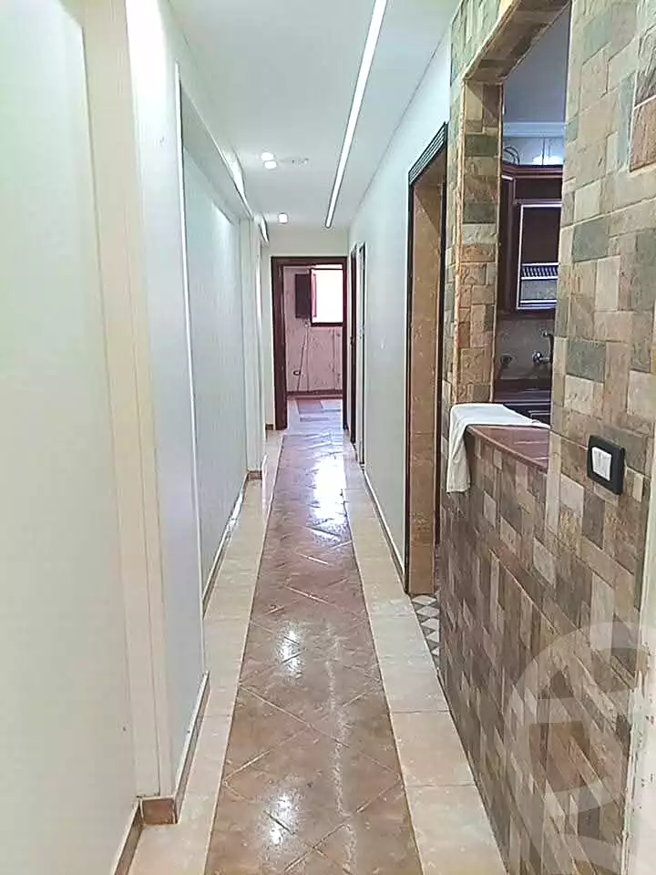 https://aqarmap.com.eg/ar/listing/7138663-for-sale-alexandria-miami-45-street