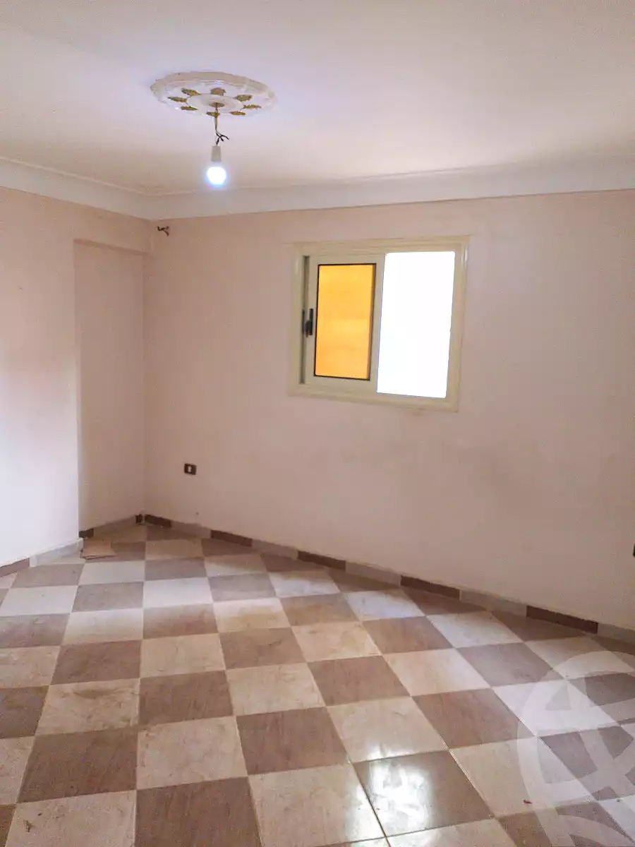https://aqarmap.com.eg/en/listing/7138798-for-sale-alexandria-new-miami-street-10