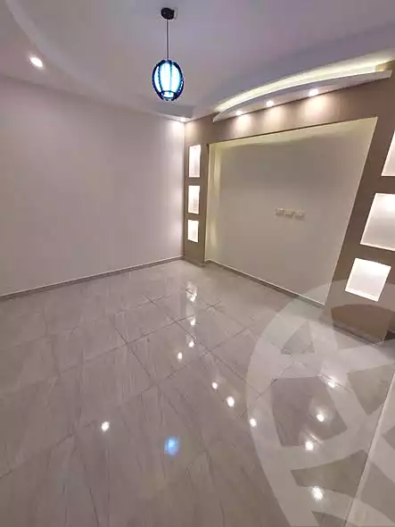 https://aqarmap.com.eg/ar/listing/7138907-for-sale-cairo-helwan-helwan-el-sharkeya-saleh-sobhy-st