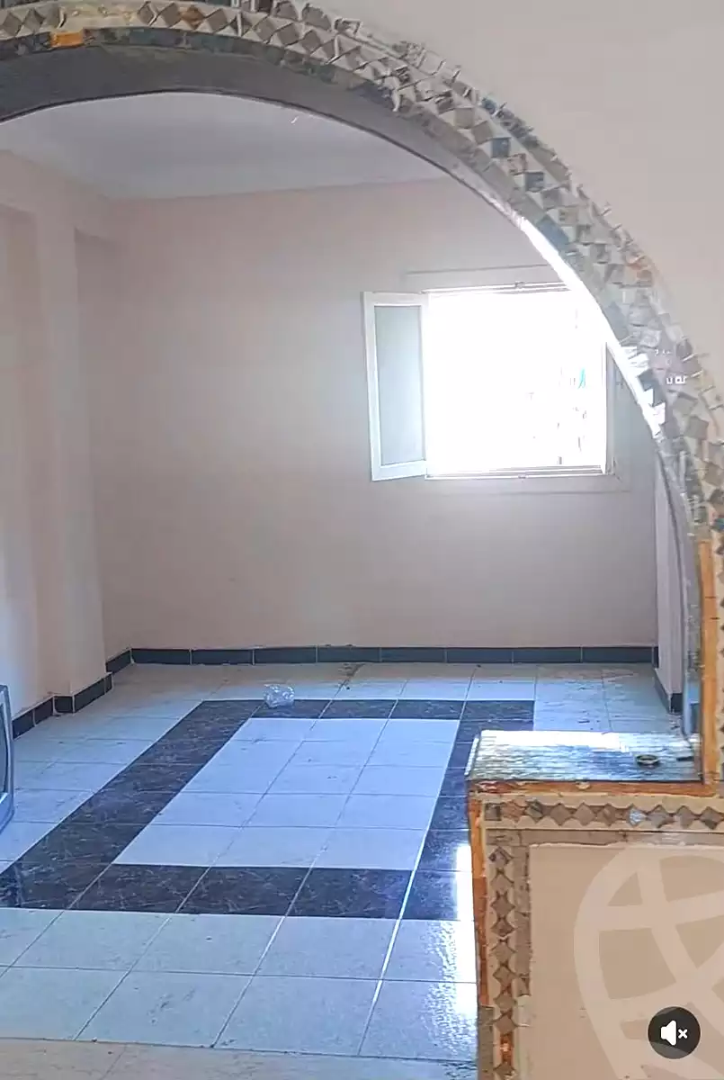 https://aqarmap.com.eg/ar/listing/7139065-for-sale-alexandria-al-agamy-el-hanouvel