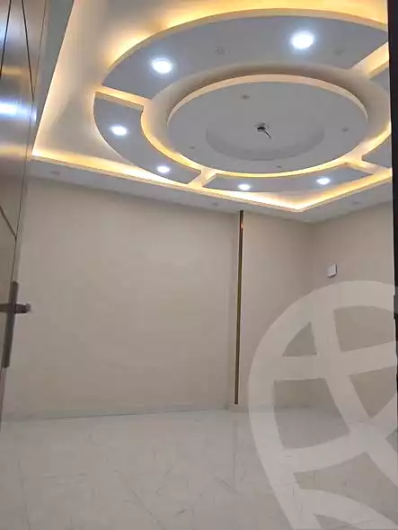 https://aqarmap.com.eg/en/listing/7139083-for-rent-cairo-helwan-hadayek-helwan-nile-corniche-st