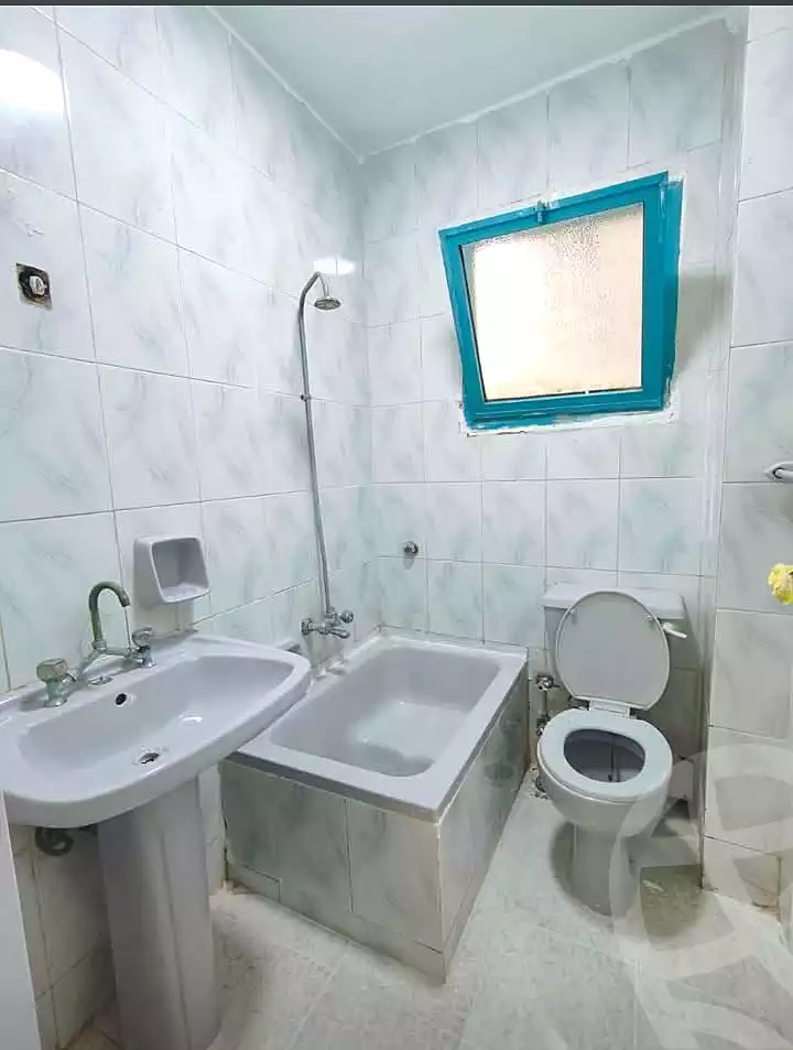 https://aqarmap.com.eg/ar/listing/7139303-for-sale-alexandria-al-agamy-shataa-el-nakheel-street-10
