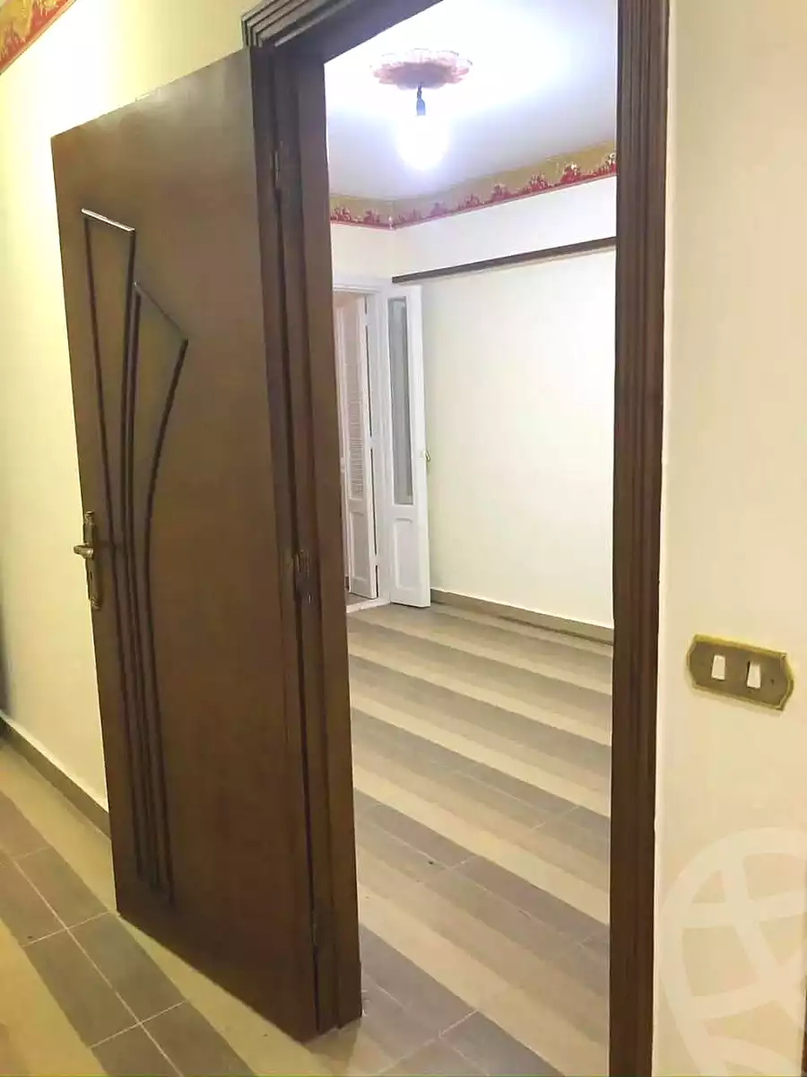 https://aqarmap.com.eg/ar/listing/7139443-for-sale-alexandria-al-agamy-lbytsh-princess-st