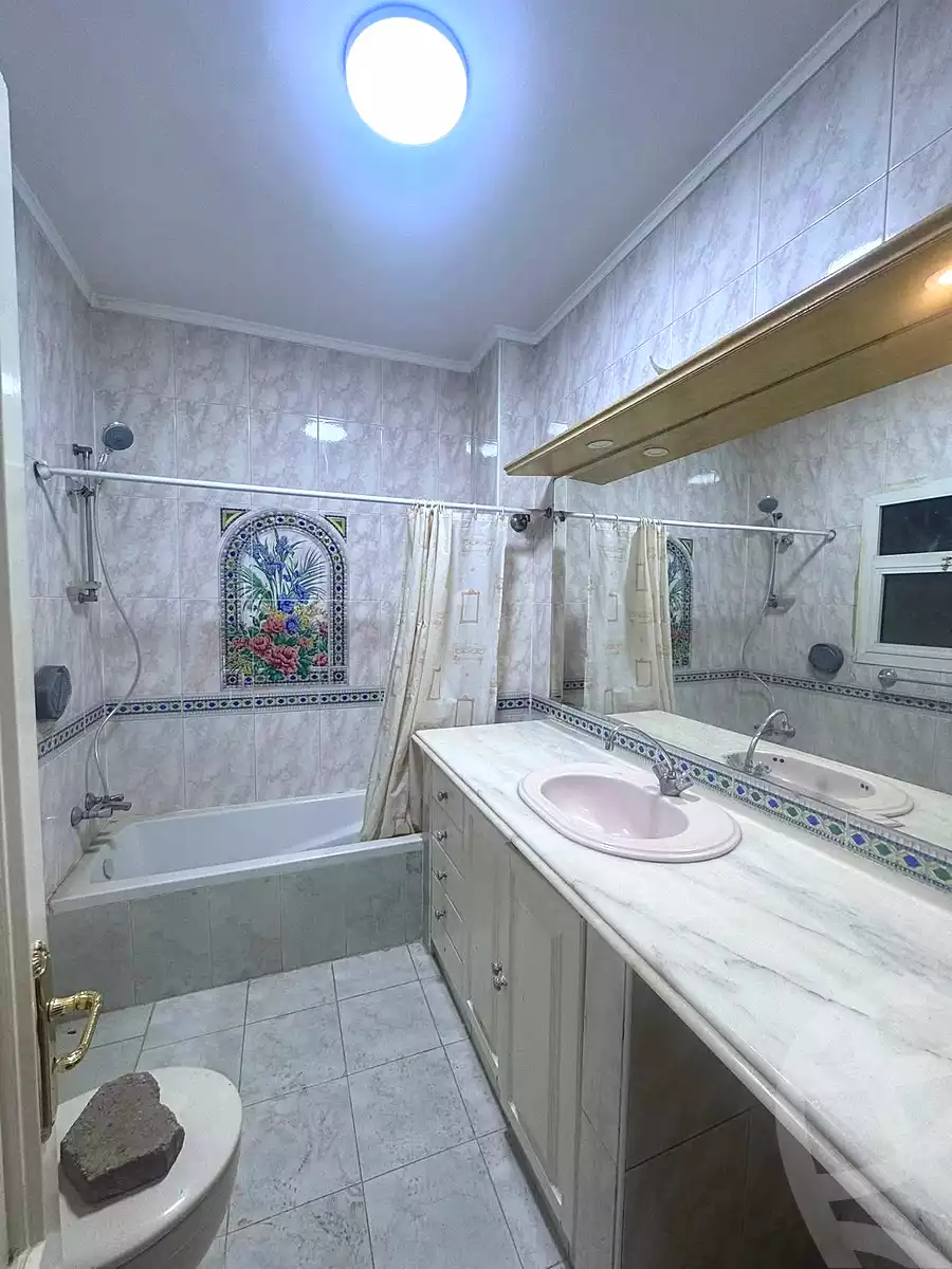 https://aqarmap.com.eg/en/listing/7139585-for-sale-cairo-helwan-mahmoud-khater-st