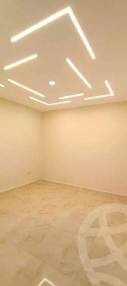 https://aqarmap.com.eg/ar/listing/7139655-for-sale-alexandria-al-agamy-lbytsh-bianchiii-el-arbaeen-st