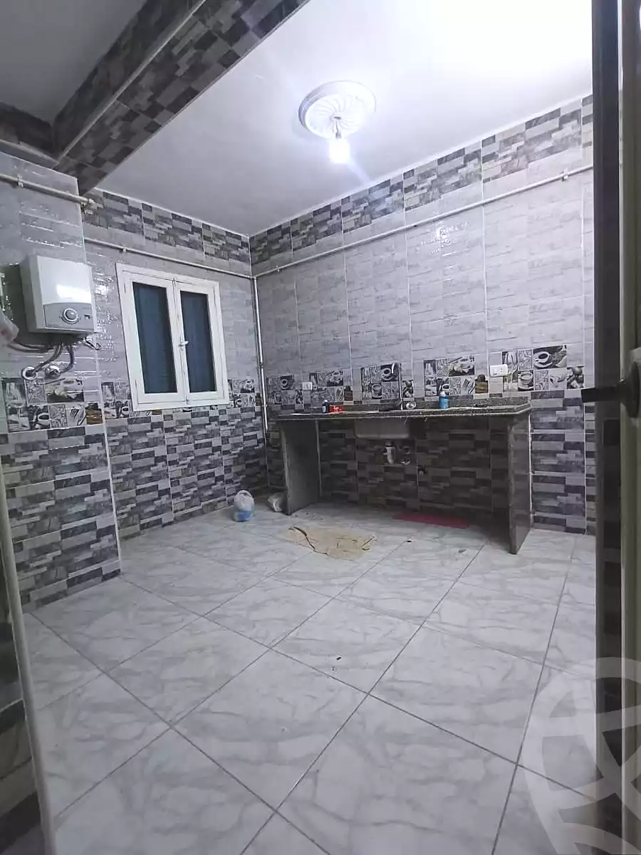 https://aqarmap.com.eg/ar/listing/7139714-for-rent-alexandria-al-agamy-lbytsh-al-samalehy-1-st