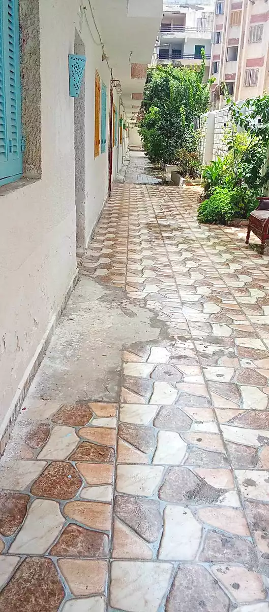https://aqarmap.com.eg/ar/listing/7139847-for-sale-alexandria-al-agamy-el-hanouvel