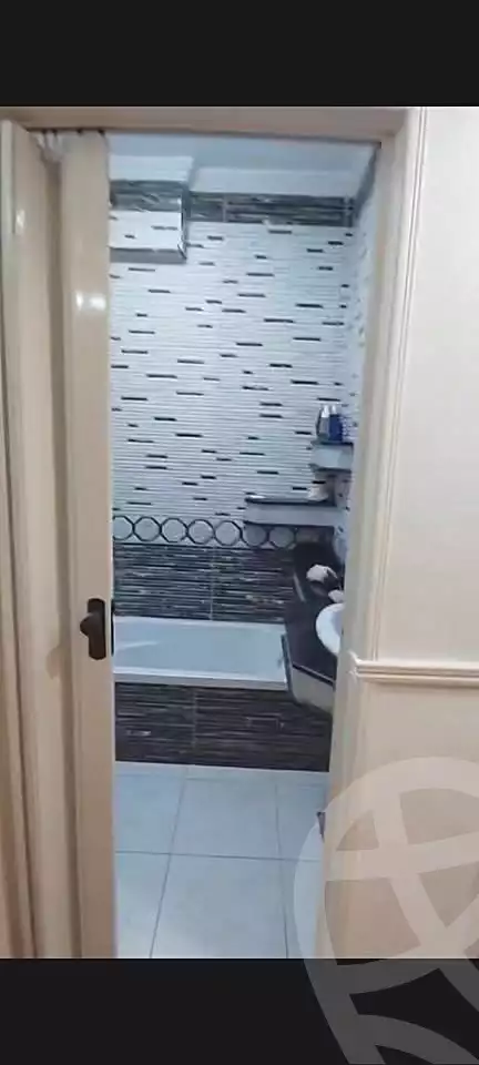 https://aqarmap.com.eg/ar/listing/7139982-for-sale-alexandria-sydy-bshr-sydy-bshr-bhry