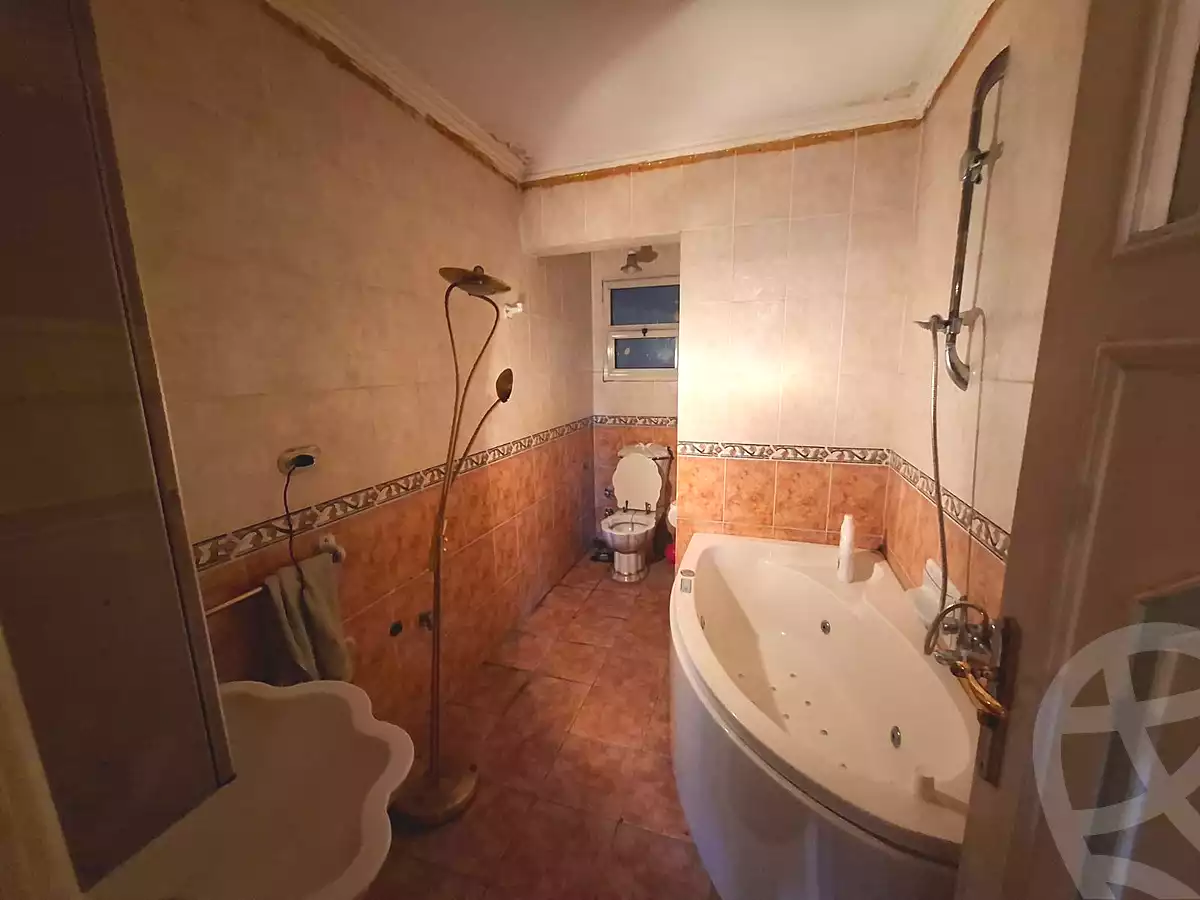 https://aqarmap.com.eg/en/listing/7140096-for-sale-alexandria-smouha-14th-of-may-st