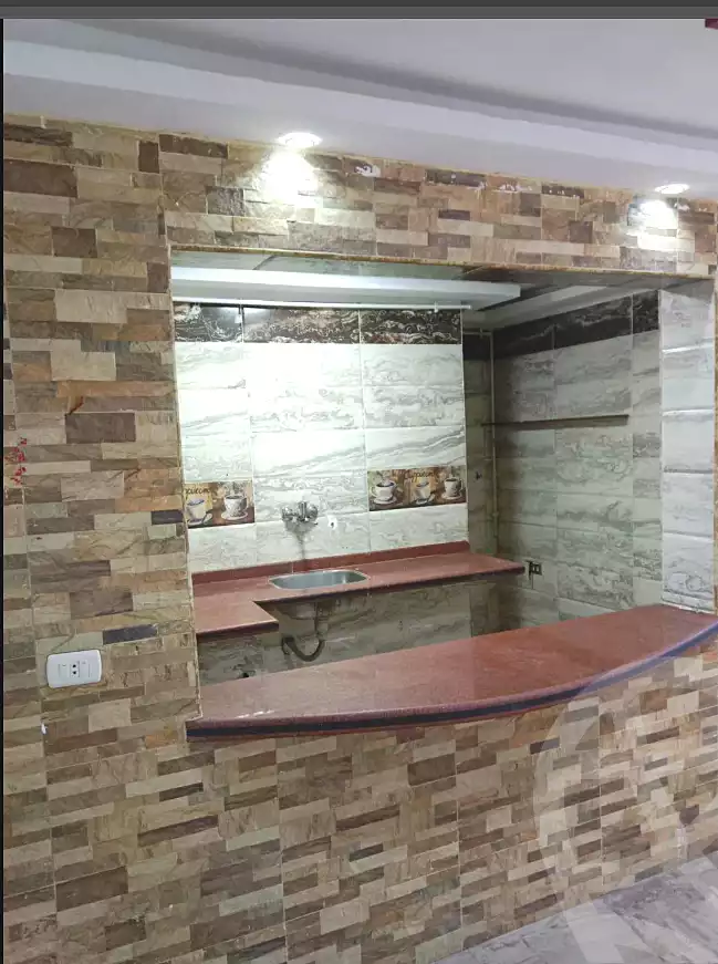 https://aqarmap.com.eg/ar/listing/7140121-for-sale-alexandria-sydy-bshr-sydy-bshr-bhry-shr-mhmwd-l-yswy