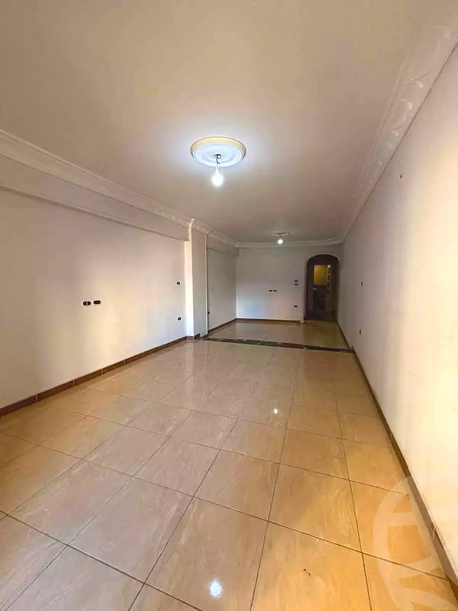https://aqarmap.com.eg/ar/listing/7140164-for-sale-alexandria-al-agamy-lbytsh-mohamed-el-fardi-st