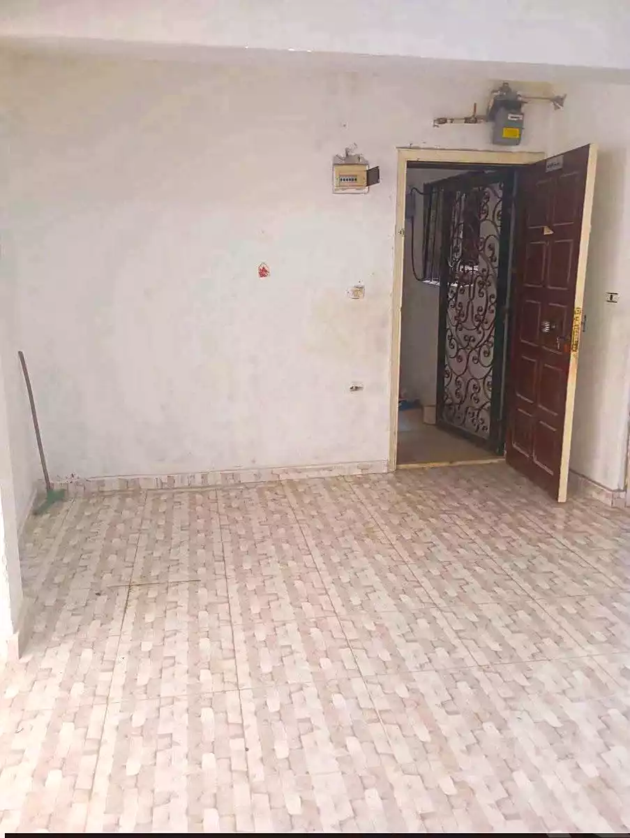 https://aqarmap.com.eg/ar/listing/7140219-for-sale-alexandria-al-agamy-lbytsh-al-kaada-st