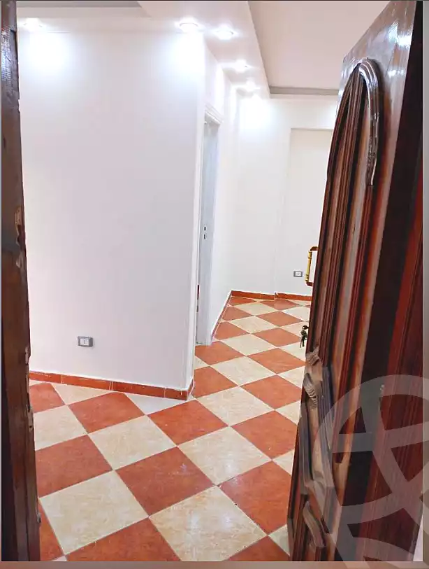https://aqarmap.com.eg/en/listing/7140383-for-sale-alexandria-new-miami-street-10