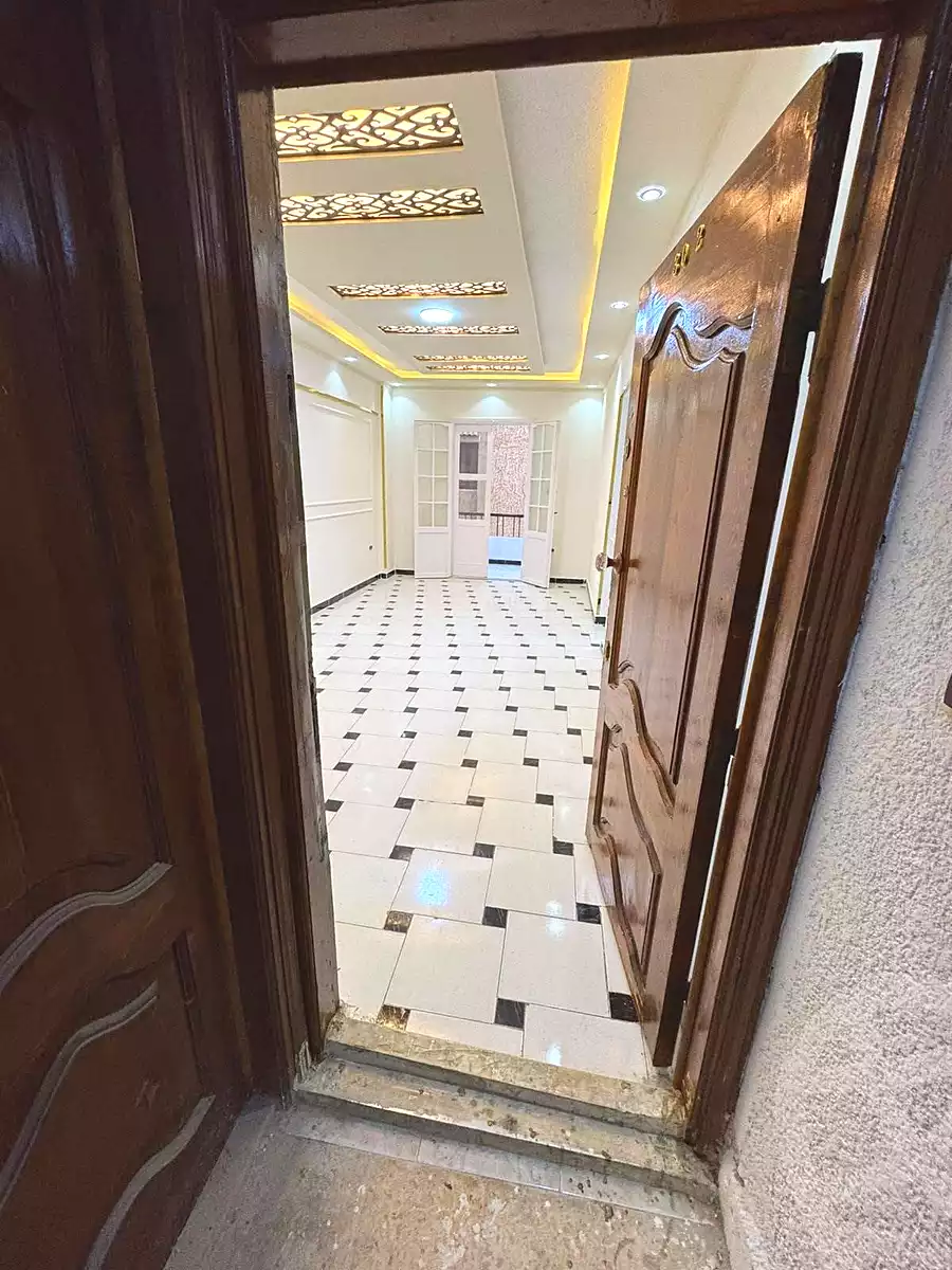 https://aqarmap.com.eg/en/listing/7140684-for-sale-alexandria-al-agamy-shataa-el-nakheel
