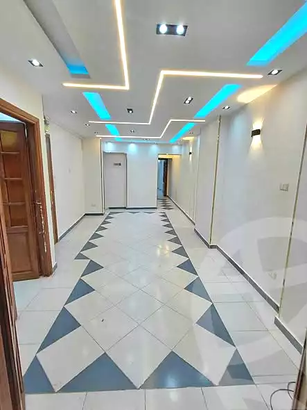https://aqarmap.com.eg/ar/listing/7140697-for-sale-alexandria-sydy-bshr-sydy-bshr-bhry-shr-mhmwd-l-yswy
