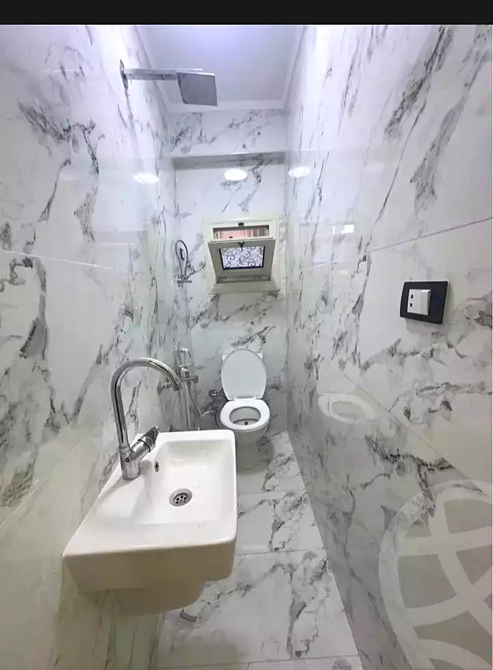 https://aqarmap.com.eg/ar/listing/7140818-for-sale-alexandria-sydy-bshr-sydy-bshr-bhry-shr-mhmd-njyb