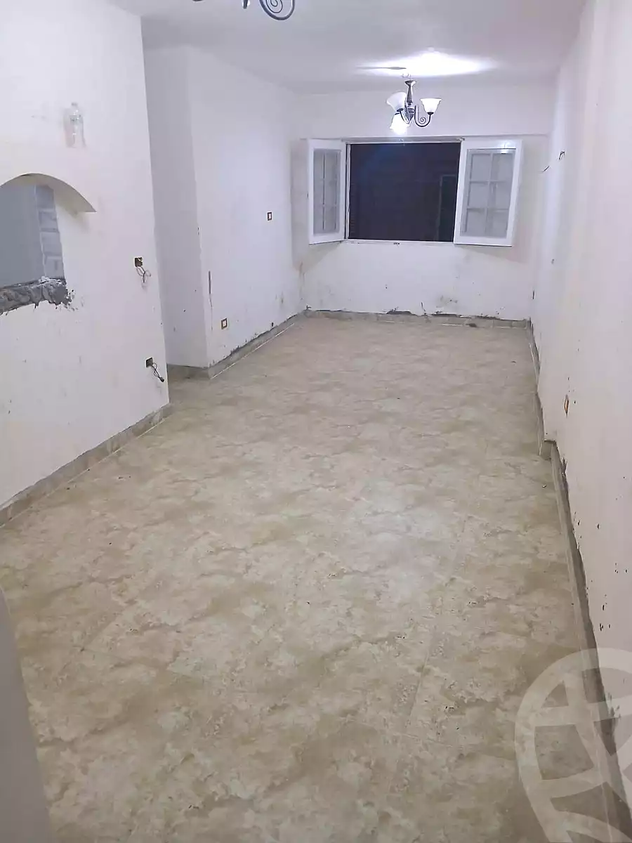 https://aqarmap.com.eg/ar/listing/7140854-for-sale-alexandria-al-agamy-el-hanouvel-abo-bakr-el-sedeek-st