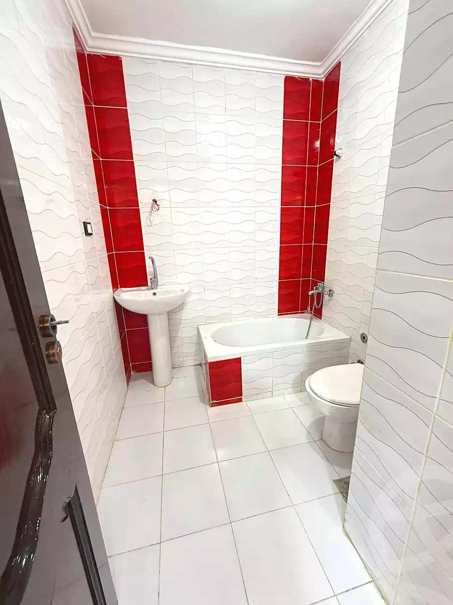 https://aqarmap.com.eg/ar/listing/7140945-for-sale-alexandria-al-agamy-shataa-el-nakheel