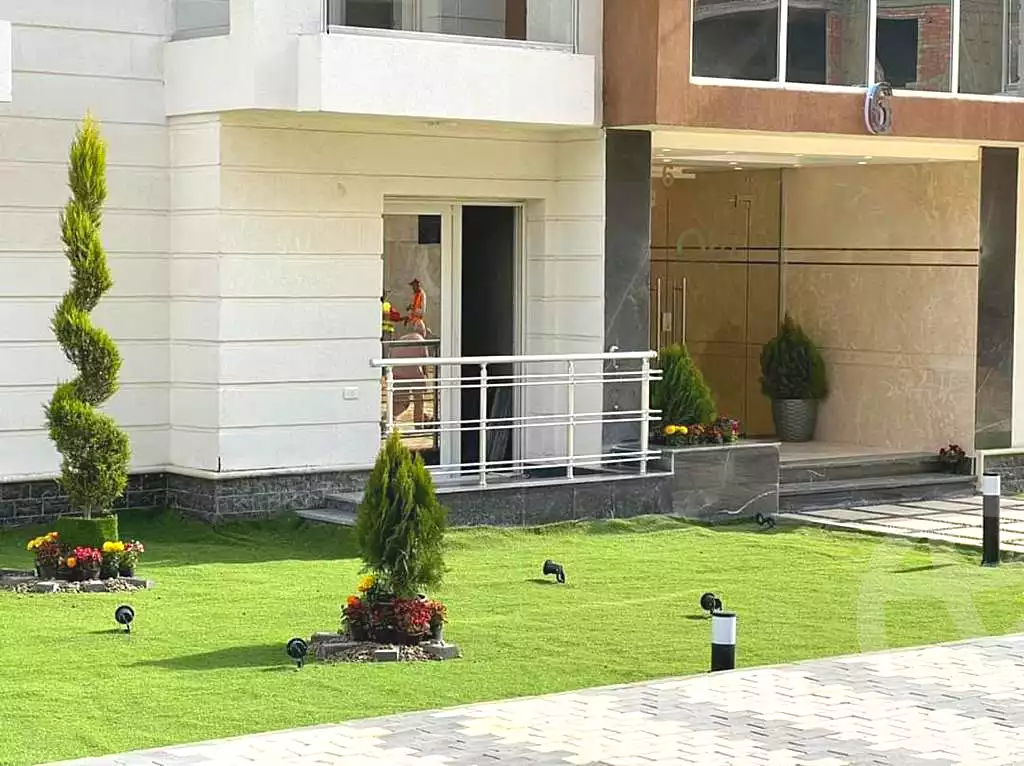 https://aqarmap.com.eg/ar/listing/7141051-for-sale-cairo-new-administrative-capital-r7-oia