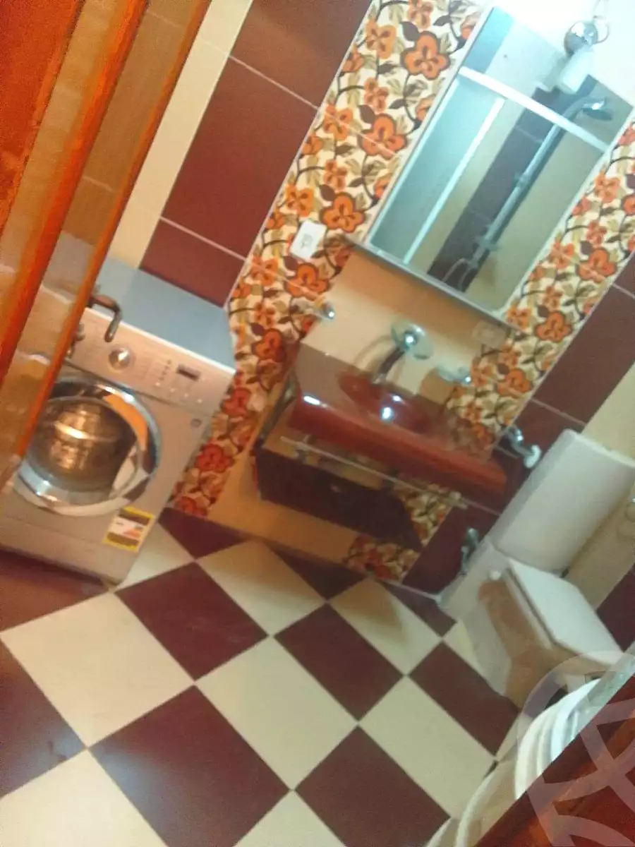 https://aqarmap.com.eg/ar/listing/7141089-for-sale-cairo-helwan-helwan-el-sharkeya-ryad-pasha-st
