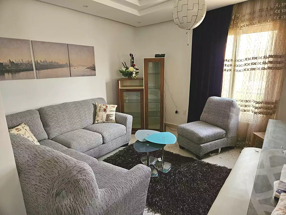 https://aqarmap.com.eg/ar/listing/7141117-for-sale-cairo-el-sheikh-zayed-city-el-hay-elthamen-area-1