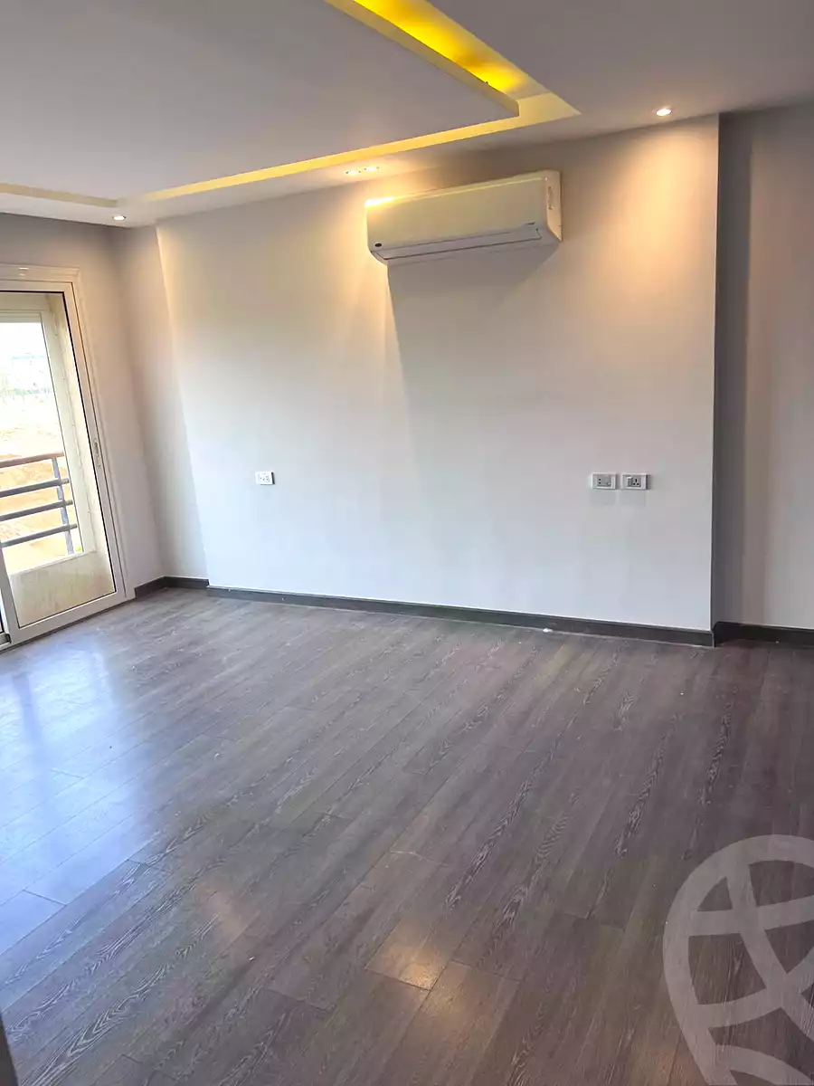 https://aqarmap.com.eg/en/listing/7141101-for-rent-cairo-new-cairo-compounds-the-square