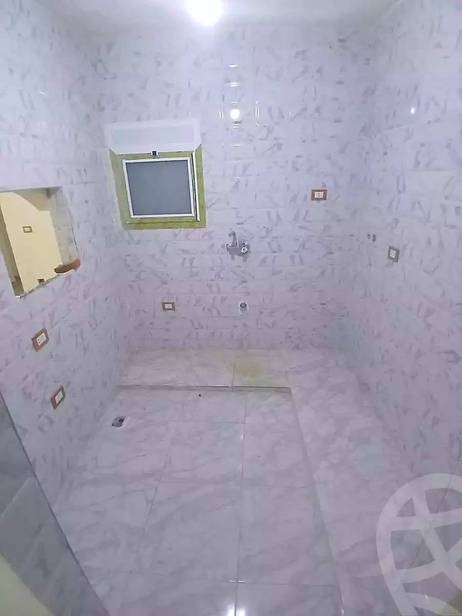 https://aqarmap.com.eg/ar/listing/7141256-for-sale-alexandria-al-agamy-el-hanouvel-abo-bakr-el-sedeek-st