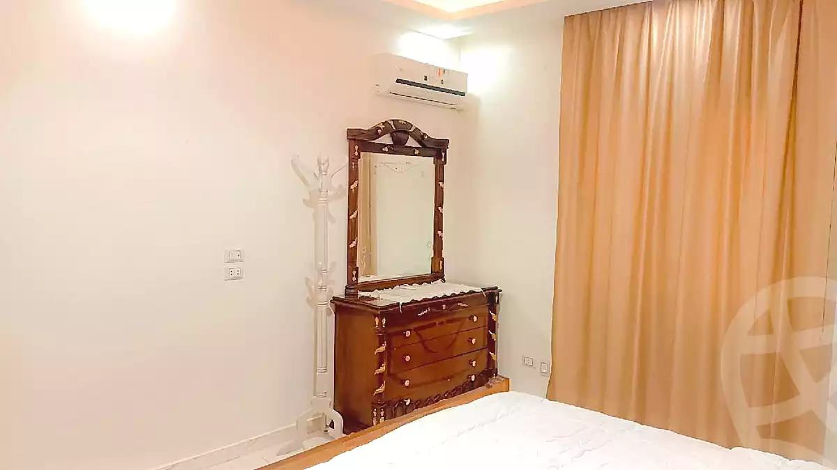 https://aqarmap.com.eg/ar/listing/7141472-for-rent-cairo-el-sheikh-zayed-city-el-hay-elsades-ashaer