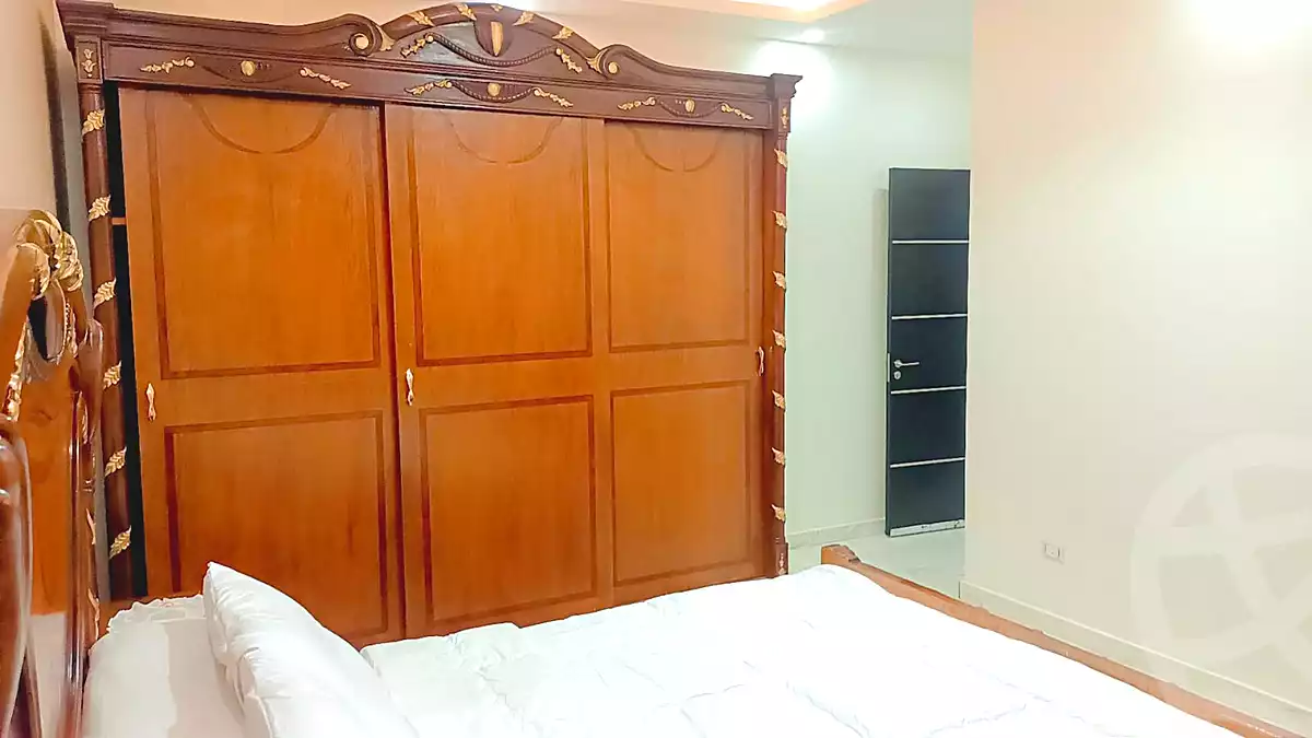https://aqarmap.com.eg/ar/listing/7141472-for-rent-cairo-el-sheikh-zayed-city-el-hay-elsades-ashaer