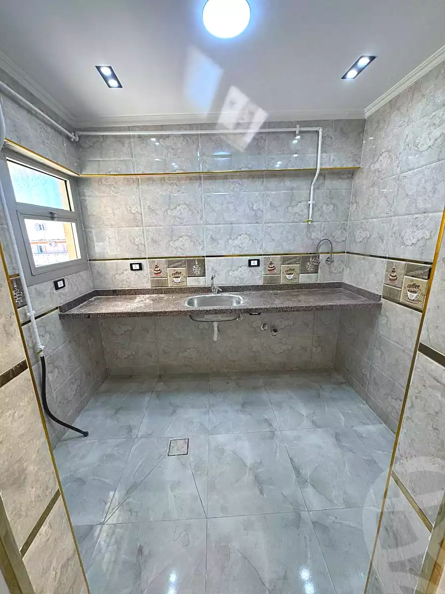 https://aqarmap.com.eg/ar/listing/7141769-for-sale-alexandria-el-asafra-shr-45