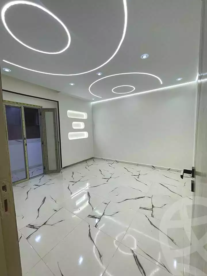 https://aqarmap.com.eg/ar/listing/7141805-for-sale-alexandria-lsywf-el-falki