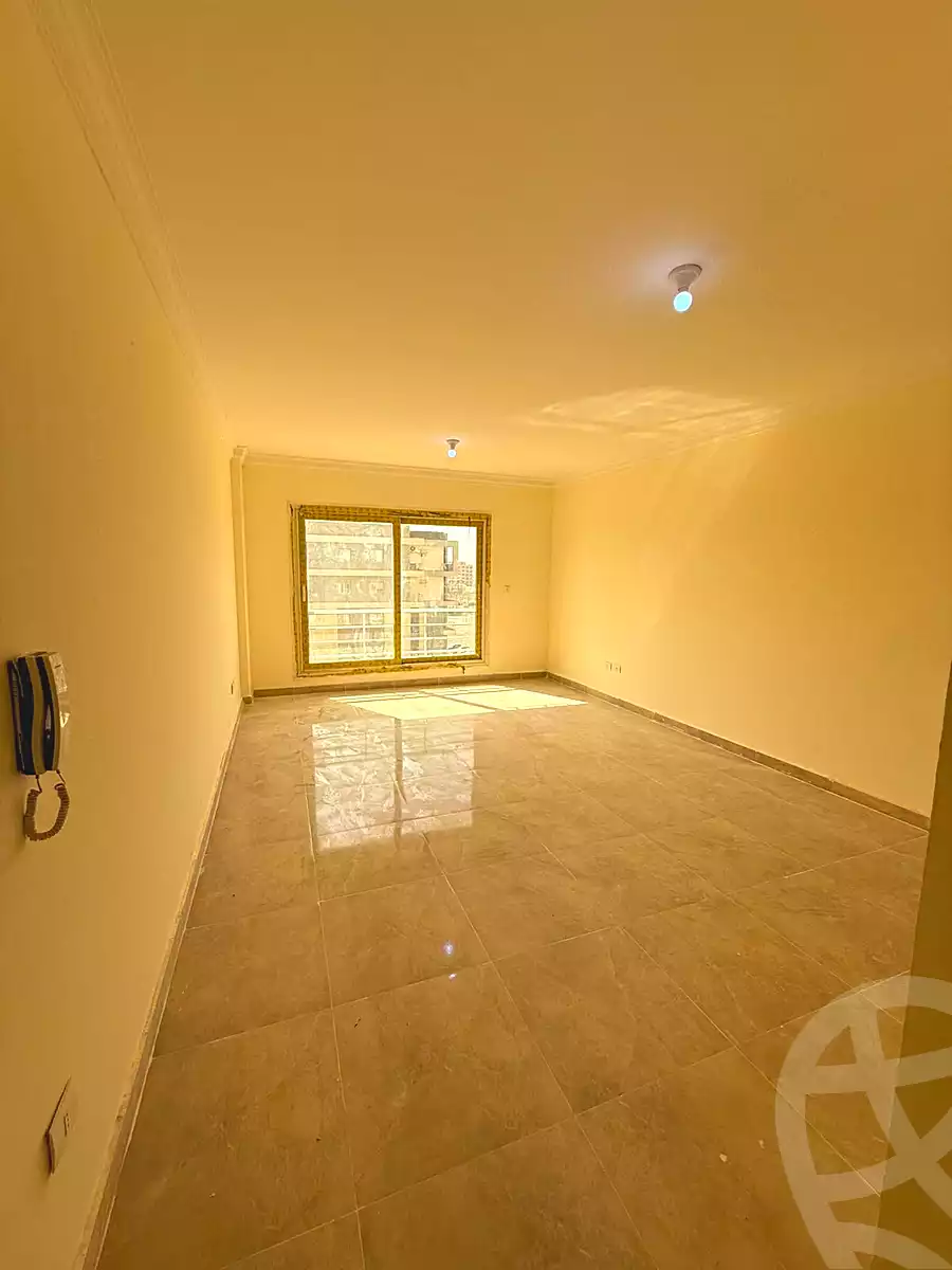 https://aqarmap.com.eg/ar/listing/7141833-for-rent-cairo-el-sheikh-zayed-city-compounds-jn-zyd