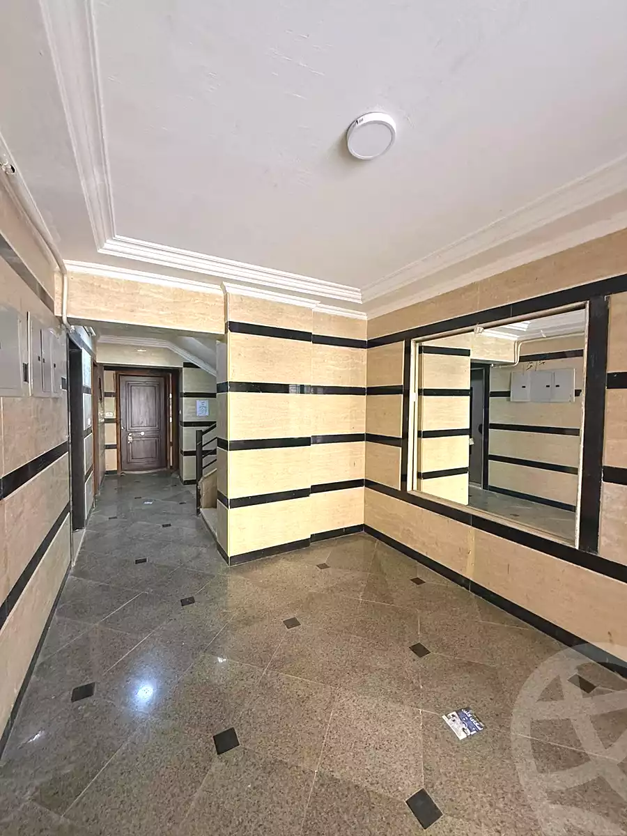 https://aqarmap.com.eg/ar/listing/7141833-for-rent-cairo-el-sheikh-zayed-city-compounds-jn-zyd