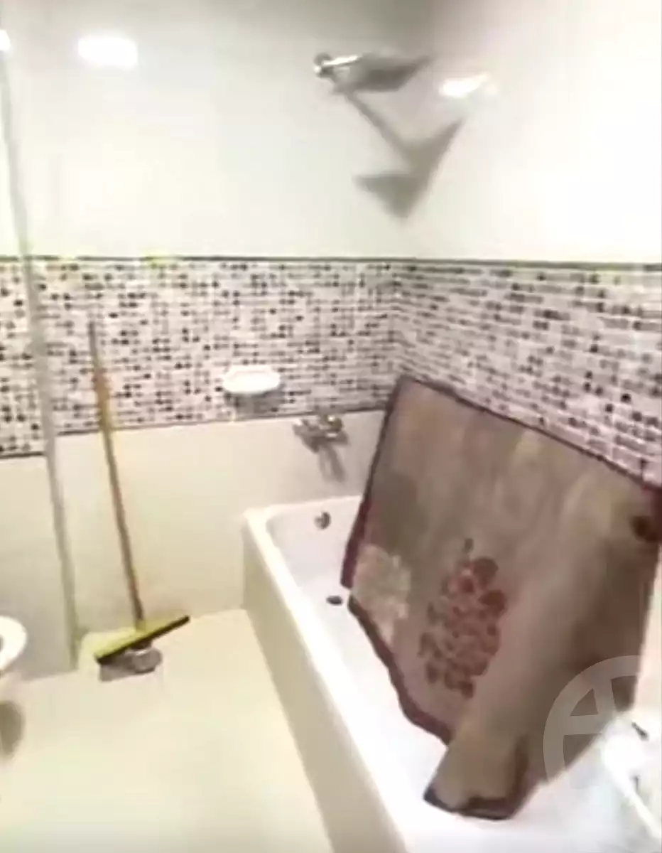 https://aqarmap.com.eg/en/listing/7141960-for-sale-cairo-elnozha-Streettt-27