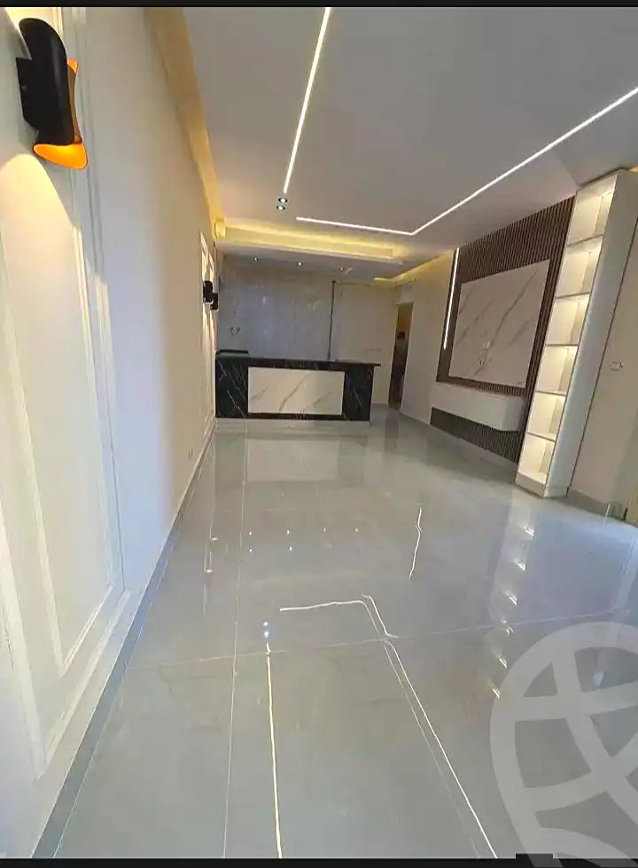 https://aqarmap.com.eg/en/listing/7142218-for-sale-alexandria-lauran